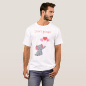 かわいいゾウのバレンタインデー Tシャツ (正面フル)