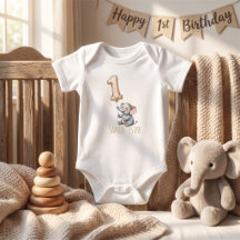 かわいいゾウの風船 1歳の誕生日