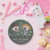 かわいいゾンビはハロウィンの誕生会のプレートをからかいます ペーパープレート (パーティー)