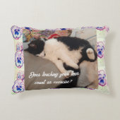 かわいいタキシード猫の誕生日パーティー子供招待状 アクセントクッション (正面)