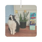 かわいいタキシード猫白黒猫フローラ水仙 カーエアーフレッシュナー (正面)