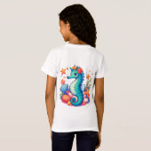 🐚 かわいいタツノオトシゴのギフト ビーチと海の生き物が好きな子供たちへ Tシャツ (裏面フル)