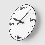 かわいいダックスフント ラウンド壁時計 (傾斜)