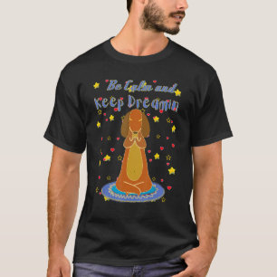 かわいいダックスフンド  おもしろいウィナードッグ ヨガのワークアウト BE C Tシャツ