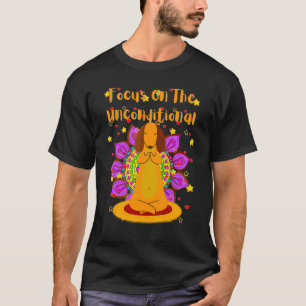 かわいいダックスフンド  面白いウィーナードッグ ドキシー ヨガ 運動 Tシャツ