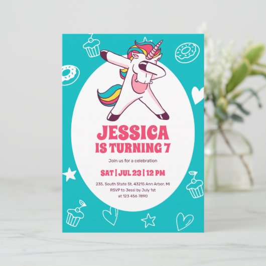 かわいいダビングユニコーン漫画子供の誕生日 招待状 (スタンド正面)