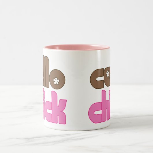 かわいいチェロのひよこ ツートーンマグカップ (中央)