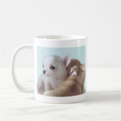 かわいいチワワの子犬 コーヒーマグカップ (左)