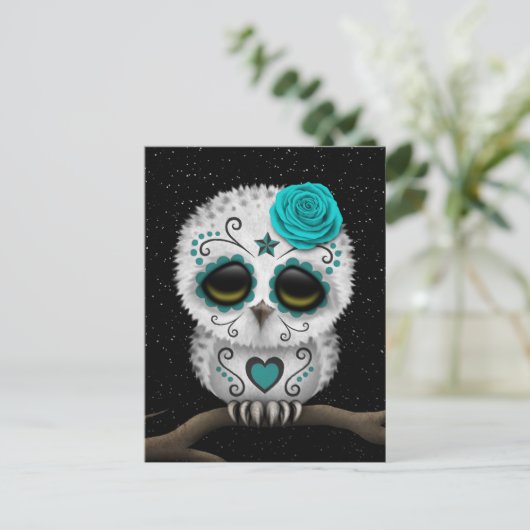 かわいいティール(緑がかった色)の日の死んだ砂糖のスカルフクロウ星 ポストカード (スタンド正面)