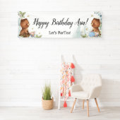 かわいいテディが2歳の誕生日を背景にお茶を飲む 横断幕 (インサイチュ)