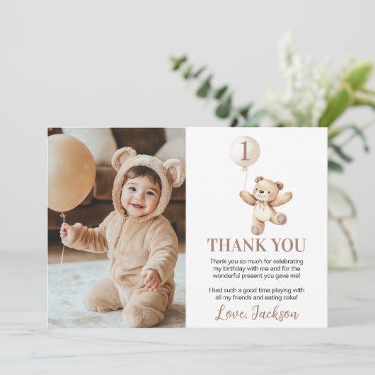 かわいいテディベアバルーンベーリー誕生日写真 サンキューカード (スタンド正面)