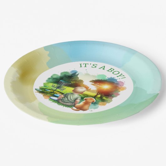 かわいいディスクゴルフ少年の赤ちゃんシャワー | 男の子だ！ ペーパープレート (アングル)