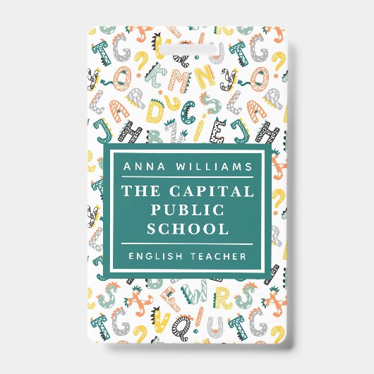 かわいいディノアルファベットエレメンタル先生名 バッジ (表面)