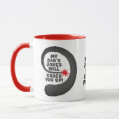 かわいいデザイン文字私のパパのジョークはあなたをクラックする マグカップ (左)