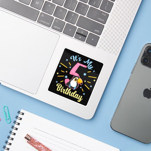 かわいいトゥーカン5誕生日5歳誕生女の子 シール (ノートパソコンとiPhone)