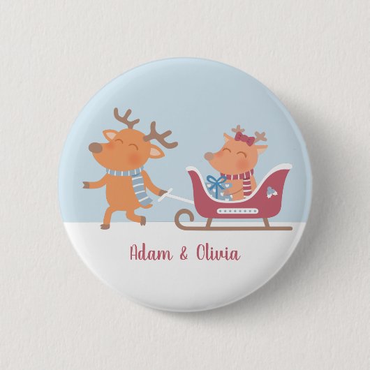 かわいいトナカイがスリーを引くクリスマスボタン 缶バッジ (正面)