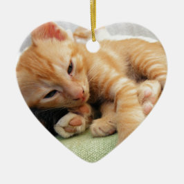 かわいいトラの縞模様の子猫 セラミックオーナメント