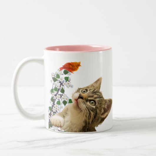 かわいいトラ猫、花と小鳥 ツートーンマグカップ (左)