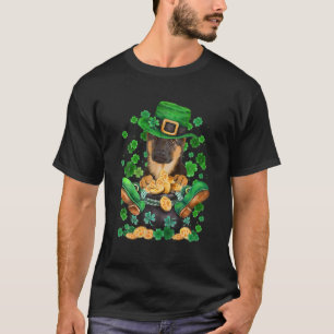 かわいいドイツのシェパードドッグシャムロックSt patricks day Tシャツ