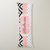 かわいいドットとシェブロン ボディピロー (正面縦)