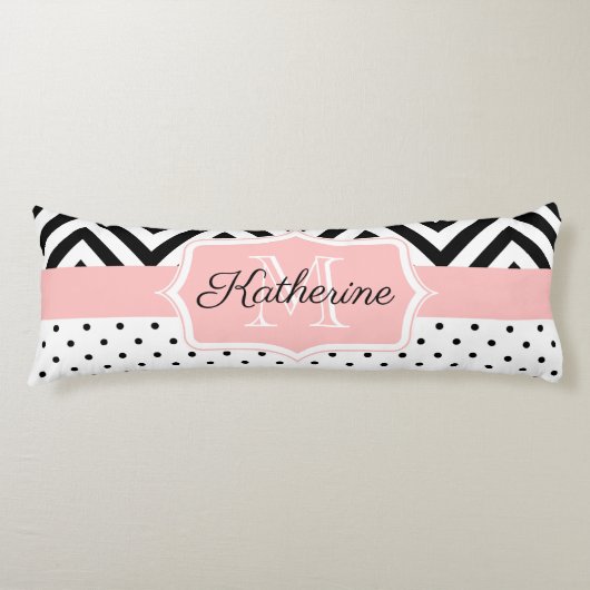 かわいいドットとシェブロン ボディピロー (正面)