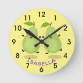 かわいいナシのペア漫画イラストレーション ラウンド壁時計 (正面)