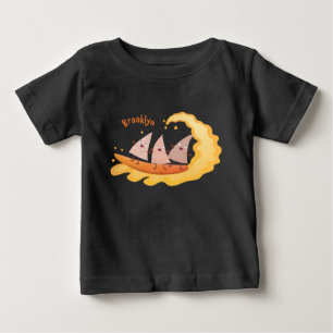 かわいいナチョスのコーンチップスのサーフィン漫画 ベビーTシャツ