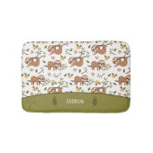 かわいいナマケモノが木に眠るキッドパターンバスルーム バスマット (正面)