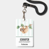 かわいいナマケモノが逆さまにぶら下がっている水彩画 バッジ (裏面（ネックストラップ付）)