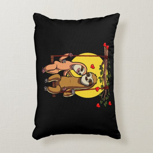 かわいいナマケモノのカップルのバレンタインデー動物 アクセントクッション (正面(垂直))