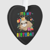 かわいいナマケモノの誕生日パーティー コスチューム オーナメント (正面)
