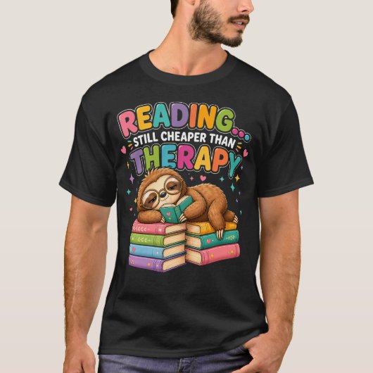 かわいいナマケモノ 読書 癒し 面白い 本好き Tシャツ (正面)