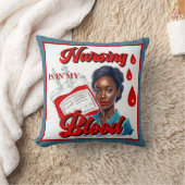 かわいいナースピンナップ_血の中だ クッション (ブランケット)