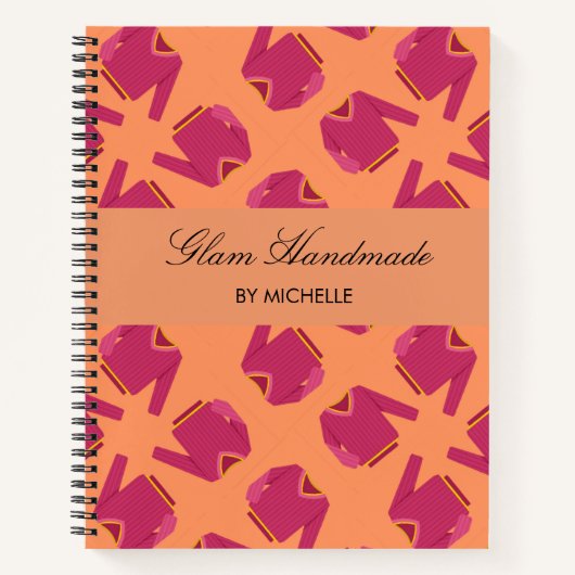 かわいいニットのピンクのセーターのビジネス ノートブック (正面)