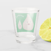 かわいいニンニクのマンガ野菜イラストレーション ショットグラス (裏面)