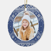 かわいいネイビー北欧スノーフレークのセーターのパターン写真 セラミックオーナメント (左)