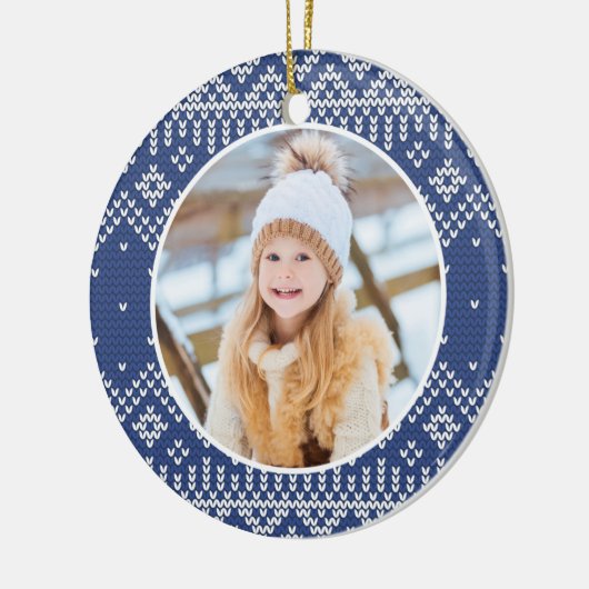 かわいいネイビー北欧スノーフレークのセーターのパターン写真 セラミックオーナメント (左)