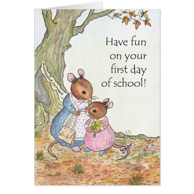 かわいいネズミがおもしろい初日を過ごす (正面)