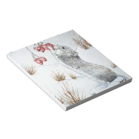 かわいいネズミと赤い果実の雪のシーン野生動物 ノートパッド (アングル)