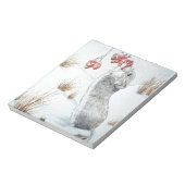 かわいいネズミと赤い果実の雪のシーン野生動物 ノートパッド (回転)