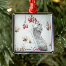 かわいいネズミと赤い果実の雪のシーン野生動物 メタルオーナメント