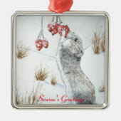 かわいいネズミと赤い果実の雪のシーン野生動物 メタルオーナメント (正面)