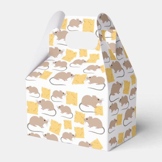 かわいいネズミの食べ齧歯動物のチーズ誕生日 フェイバーボックス (裏面サイド)