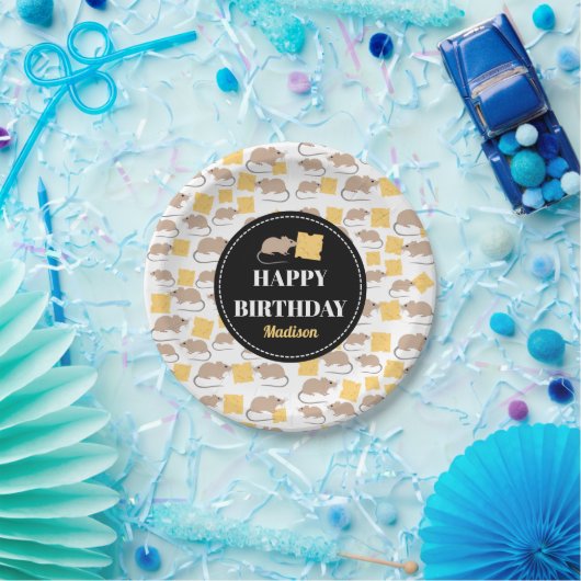 かわいいネズミの食べ齧歯動物のチーズ誕生日 ペーパープレート (パーティー)