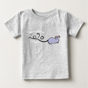 かわいいネズミ漫画のネズミ2020年新年ネームベビー ベビーTシャツ