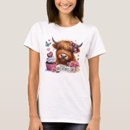 かわいいハイランドカウのカップケーキバレンタインTシャツ Tシャツ