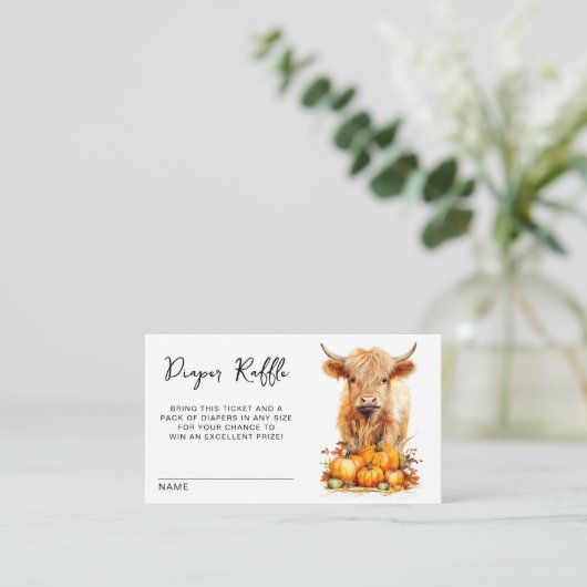 かわいいハイランド牛の秋の赤ちゃんシャワーおむつラッフル エンクロージャーカード (スタンド正面)