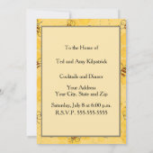 かわいいハチの巣のハチ ハチが飛び回る  招待状 (裏面)