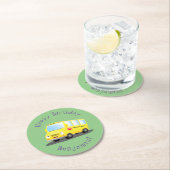 かわいいハッピーイエロースクールバスアニメ ラウンドペーパーコースター (インサイチュ)