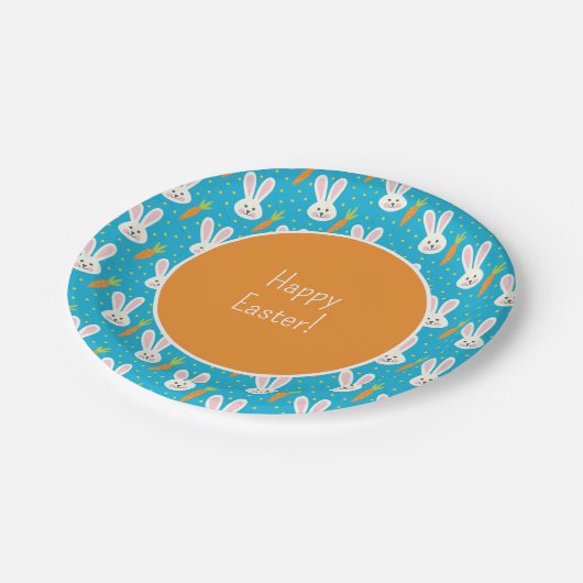 かわいいハッピーイースターバニーパターンと文字パーティー ペーパープレート (アングル)